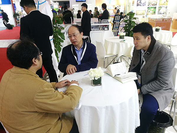 格诚经纬参加十八届上海国际非织造材料展2